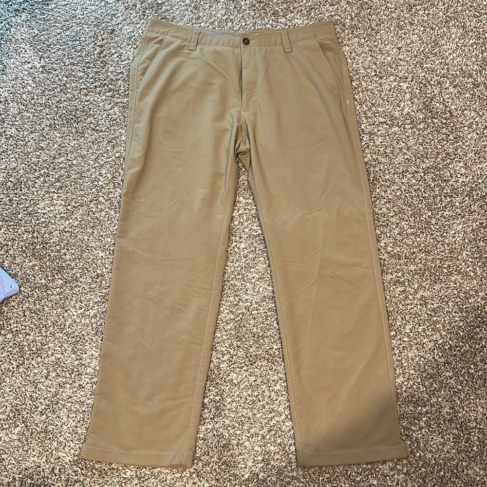 Men’s Under Armour dress pants